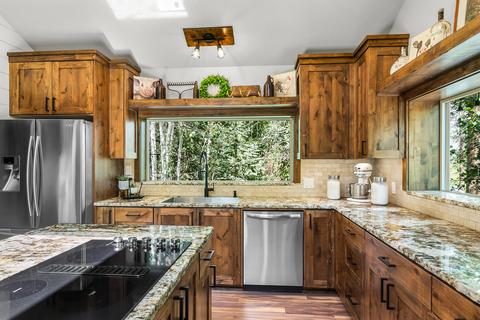 54822 Maple Dr, Bend, OR 97707 photo 22