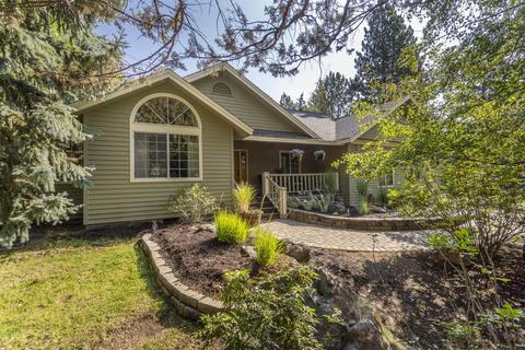 1656 Summit Dr NW, Bend, OR 97703 photo 34