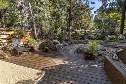 1656 Summit Dr NW, Bend, OR 97703 photo 22