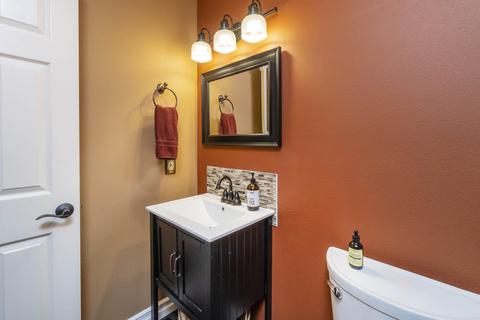 1656 Summit Dr NW, Bend, OR 97703 photo 12