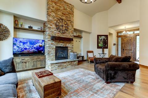 56397 Trailmere Cir, Bend, OR 97707 photo 6