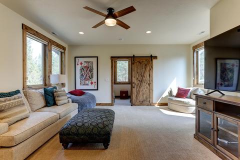 56397 Trailmere Cir, Bend, OR 97707 photo 33