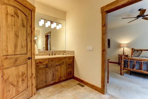 56397 Trailmere Cir, Bend, OR 97707 photo 20