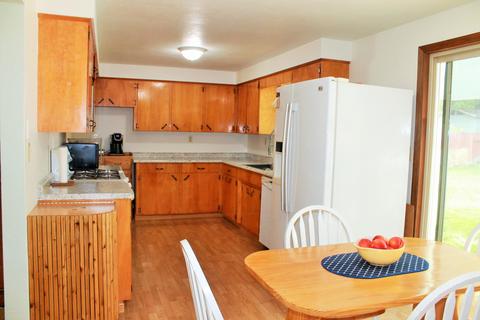 1101 Comet Ave, Central Point, OR 97502 photo 8