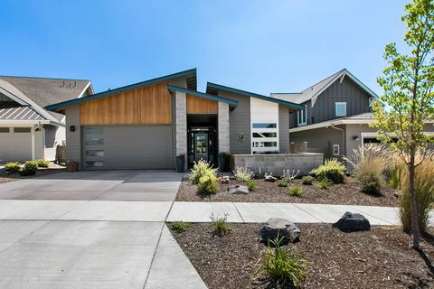60105 SE Ruby Peak Loop, Bend, OR 97702 photo 3