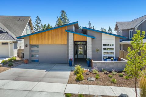 60105 SE Ruby Peak Loop, Bend, OR 97702 photo 1