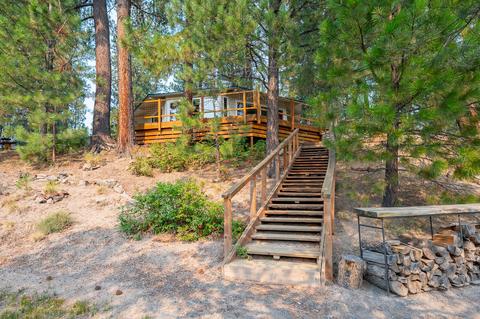 17031 Upland Rd, Bend, OR 97707 photo 41