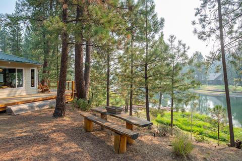 17031 Upland Rd, Bend, OR 97707 photo 49