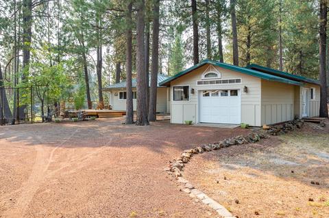 17031 Upland Rd, Bend, OR 97707 photo 21