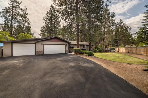 19779 Silver Ct, Bend, OR 97702 photo 4