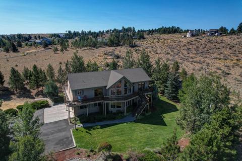 59729 Calgary Loop, Bend, OR 97702 photo 2