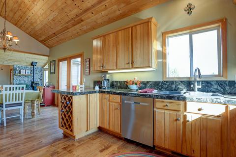 59729 Calgary Loop, Bend, OR 97702 photo 11
