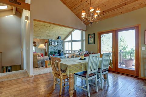 59729 Calgary Loop, Bend, OR 97702 photo 8
