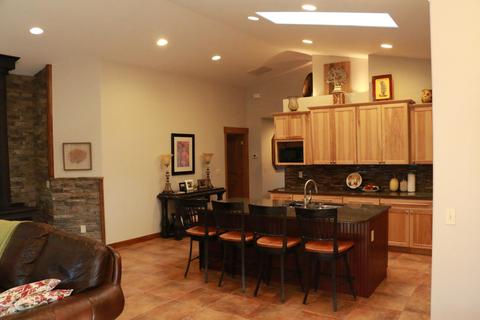 20630 Silas Dr, Bend, OR 97701 photo 4