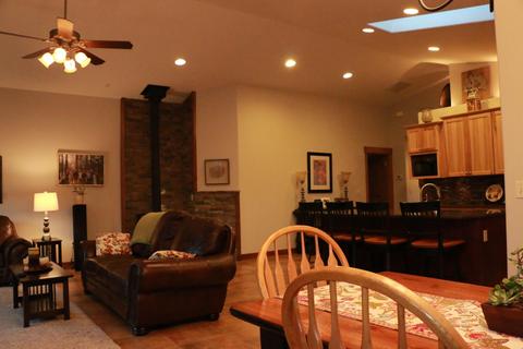 20630 Silas Dr, Bend, OR 97701 photo 5