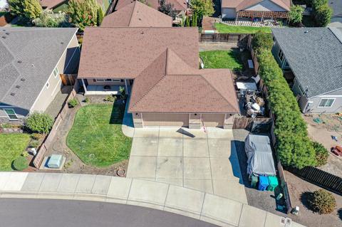 110 Cedric Ct, Eagle Point, OR 97524 photo 19