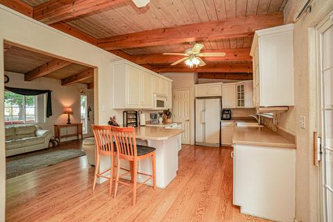 70 Sierra Dr, Eagle Point, OR 97524 photo 10
