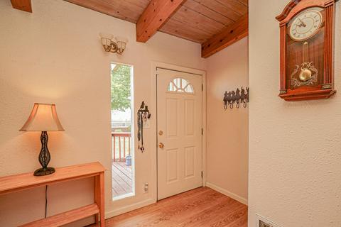 70 Sierra Dr, Eagle Point, OR 97524 photo 7
