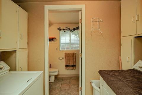 70 Sierra Dr, Eagle Point, OR 97524 photo 27