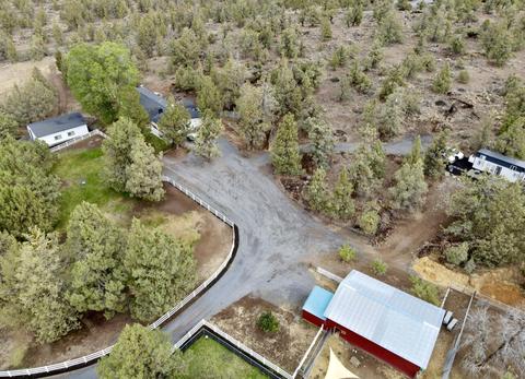 65400 Hwy 20, Bend, OR 97703 photo 2