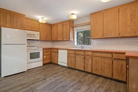 51466 Evans Way, La Pine, OR 97739 photo 5