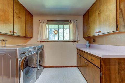62225 Byram Ct, Bend, OR 97701 photo 19