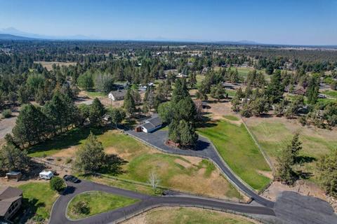 62225 Byram Ct, Bend, OR 97701 photo 28