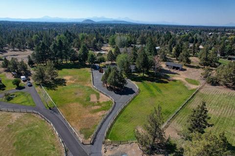 62225 Byram Ct, Bend, OR 97701 photo 27
