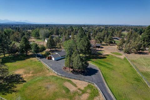 62225 Byram Ct, Bend, OR 97701 photo 31