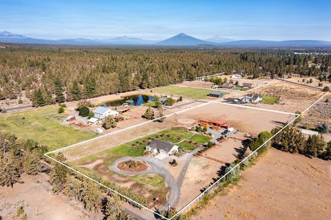 67140 Harrington Loop Rd, Bend, OR 97703 photo 35