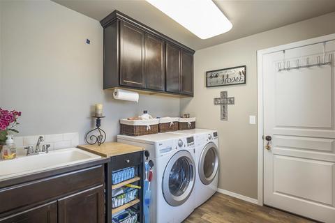 67140 Harrington Loop Rd, Bend, OR 97703 photo 16