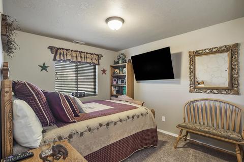 67140 Harrington Loop Rd, Bend, OR 97703 photo 18