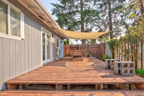 710 E Park St, Grants Pass, OR 97527 photo 19