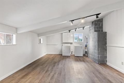 710 E Park St, Grants Pass, OR 97527 photo 11