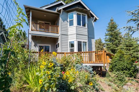 2238 NW 5th St, Bend, OR 97703 photo 1