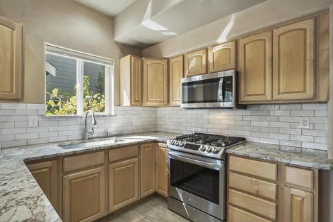 2238 NW 5th St, Bend, OR 97703 photo 31
