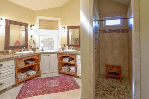 67289 Trout Ln, Bend, OR 97703 photo 22
