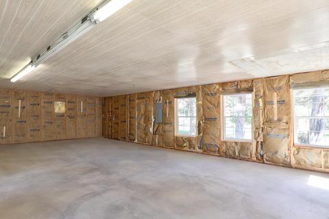 67289 Trout Ln, Bend, OR 97703 photo 41