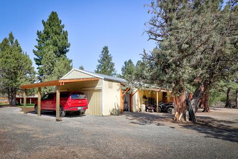 67289 Trout Ln, Bend, OR 97703 photo 39