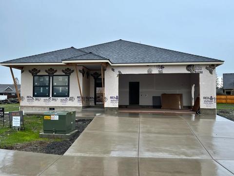 446 Arrowhead Trl, Eagle Point, OR 97524 photo 1