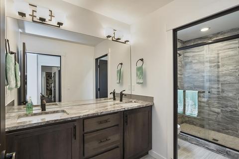 56039 Marsh Hawk Rd, Bend, OR 97707 photo 18