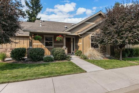 1202 SW Mcclellan Ln, Bend, OR 97702 photo 3