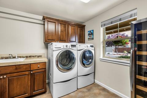 1202 SW Mcclellan Ln, Bend, OR 97702 photo 24