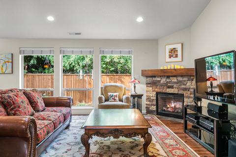 1202 SW Mcclellan Ln, Bend, OR 97702 photo 11