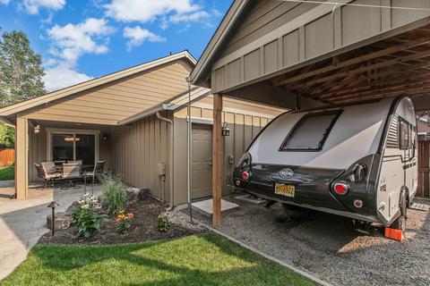 1202 SW Mcclellan Ln, Bend, OR 97702 photo 38