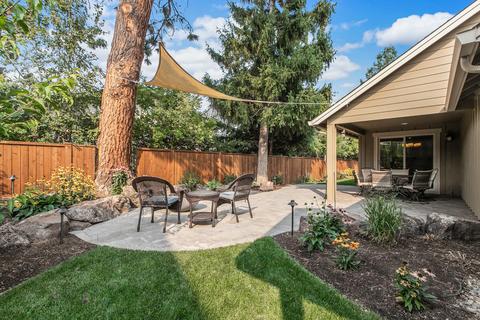 1202 SW Mcclellan Ln, Bend, OR 97702 photo 31