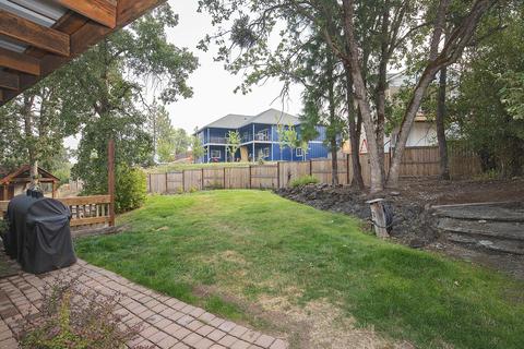 425 Rodale Dr, Eagle Point, OR 97524 photo 30