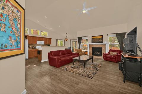 19512 Fishhawk Loop, Bend, OR 97702 photo 6