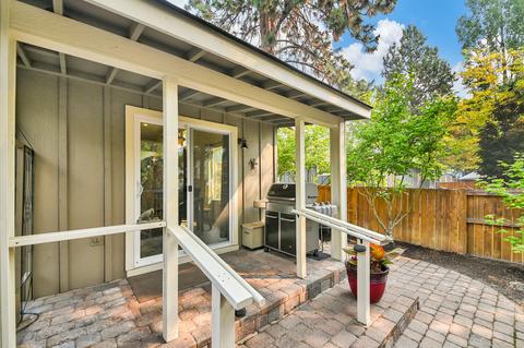 19512 Fishhawk Loop, Bend, OR 97702 photo 36