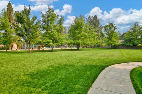 19512 Fishhawk Loop, Bend, OR 97702 photo 48